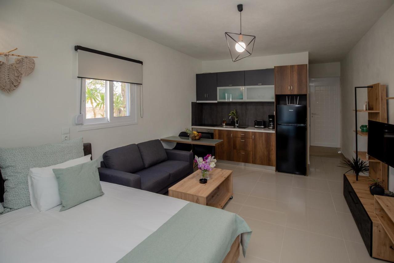 Studio Athena With Panoramic View Of Makrygialos Pilalímata Exterior foto